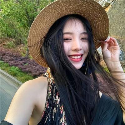 冰属性男子与酷酷女同事